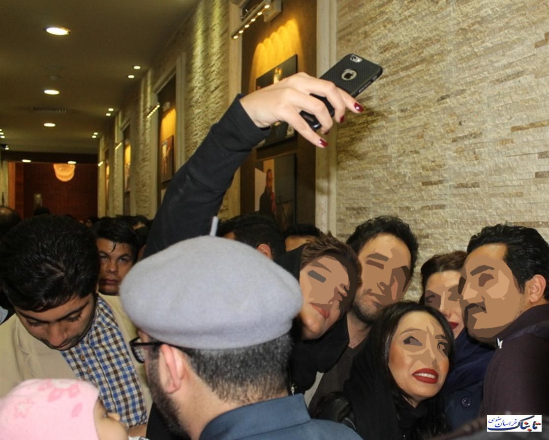 مانور بدحجابی و ابتذال در جشنواره‌ فیلم انقلاب در مشهد + عکس