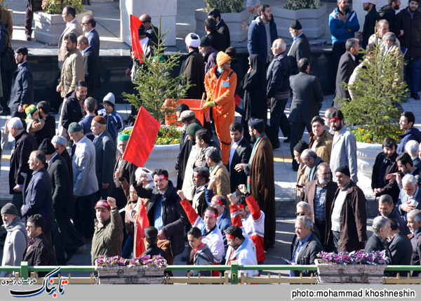 حضور حماسی مردم در راهپیمایی 9 دی مشهد به روایت تصاویر