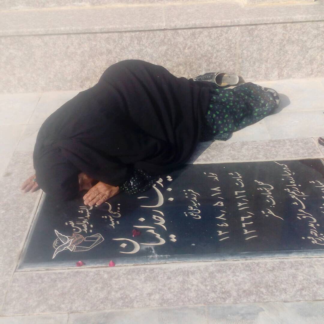 درگذشت مادر شهید خدامیان+ تصویر