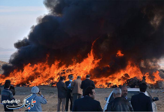 660 میلیون تومان کالای قاچاق در مشهد سوزانده شد