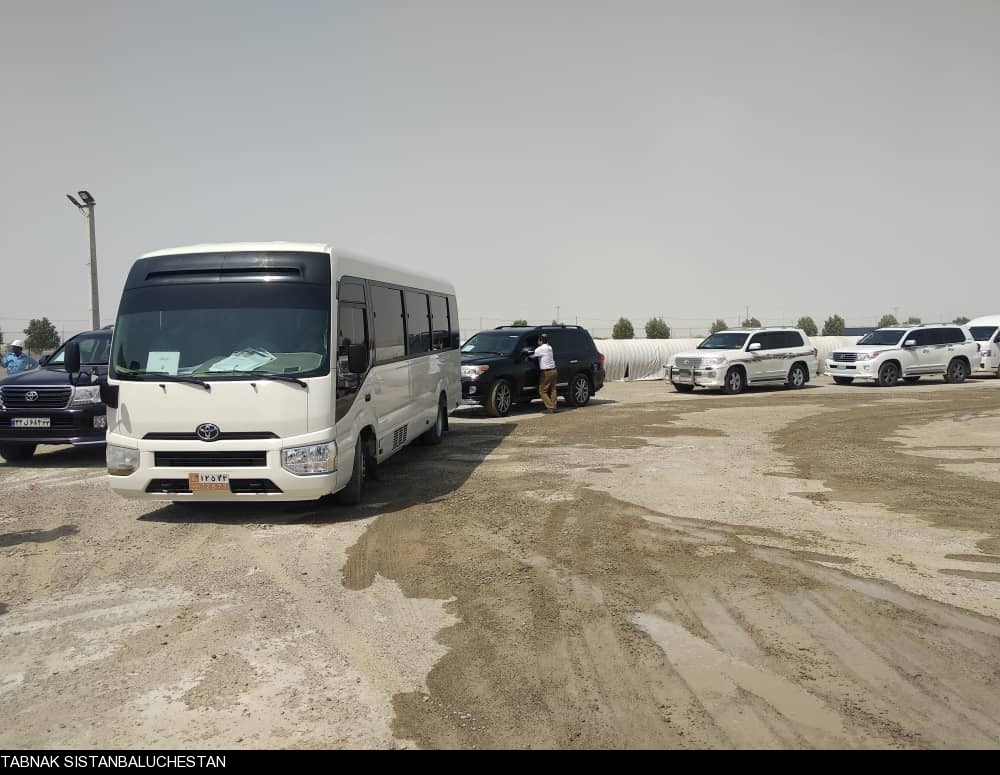 گزارش تصویری: بازدید وزیر امورخارجه از سومین قطب پتروشیمی کشور گزارش تصویری: بازدید وزیر امورخارجه از سومین قطب پتروشیمی کشور