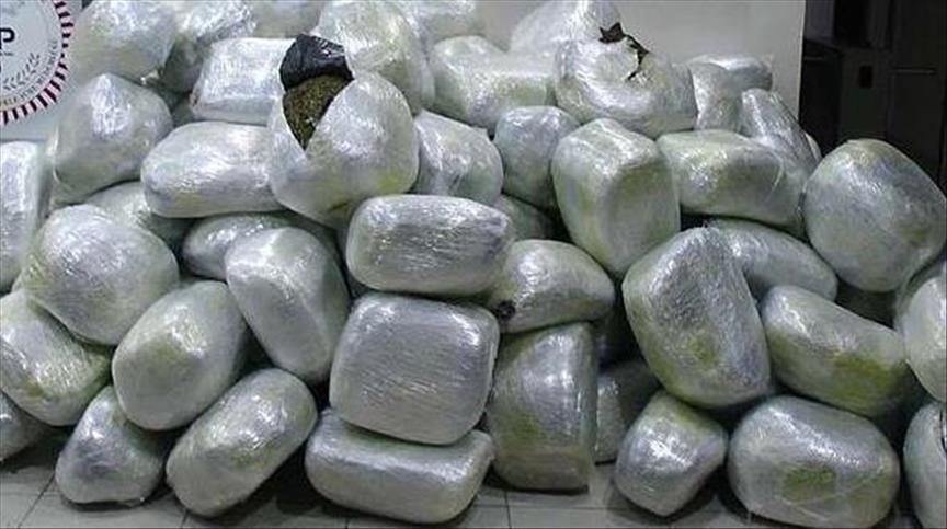 کشف 106 کیلوگرم مواد مخدر در عملیات مشترک پلیس قزوین و اصفهان کشف 106 کیلوگرم مواد مخدر در عملیات مشترک پلیس قزوین و اصفهان