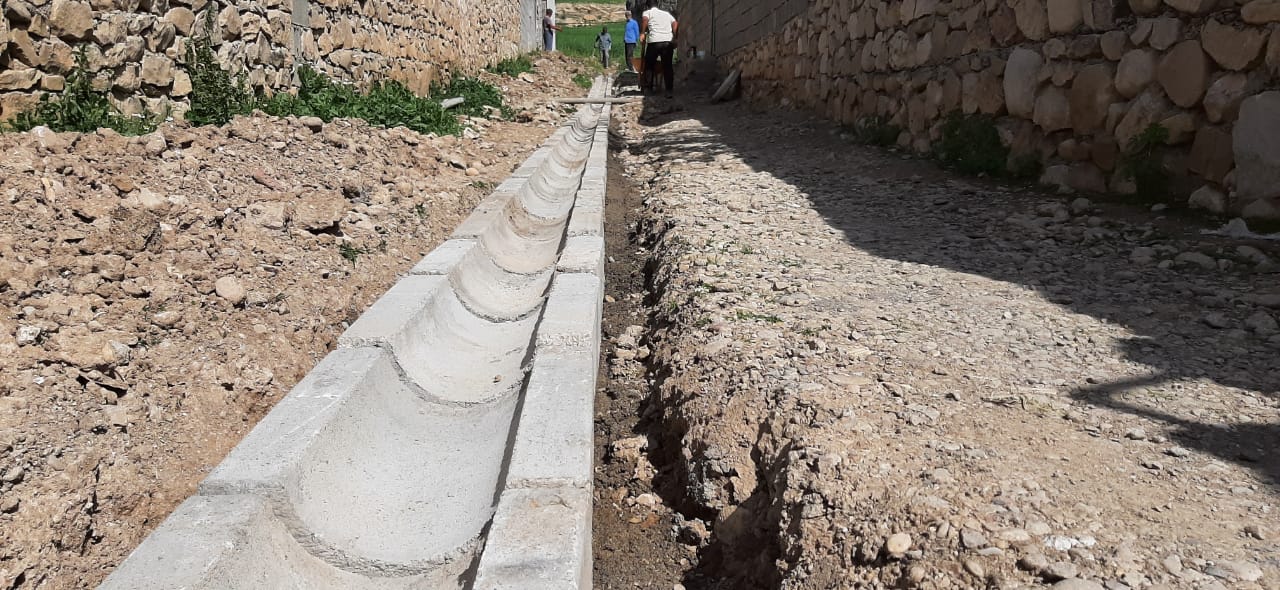 همراهی و مشارکت مردم و بنیاد علوی در محرویمت زدایی از روستای آبرزگه+تصاویر
