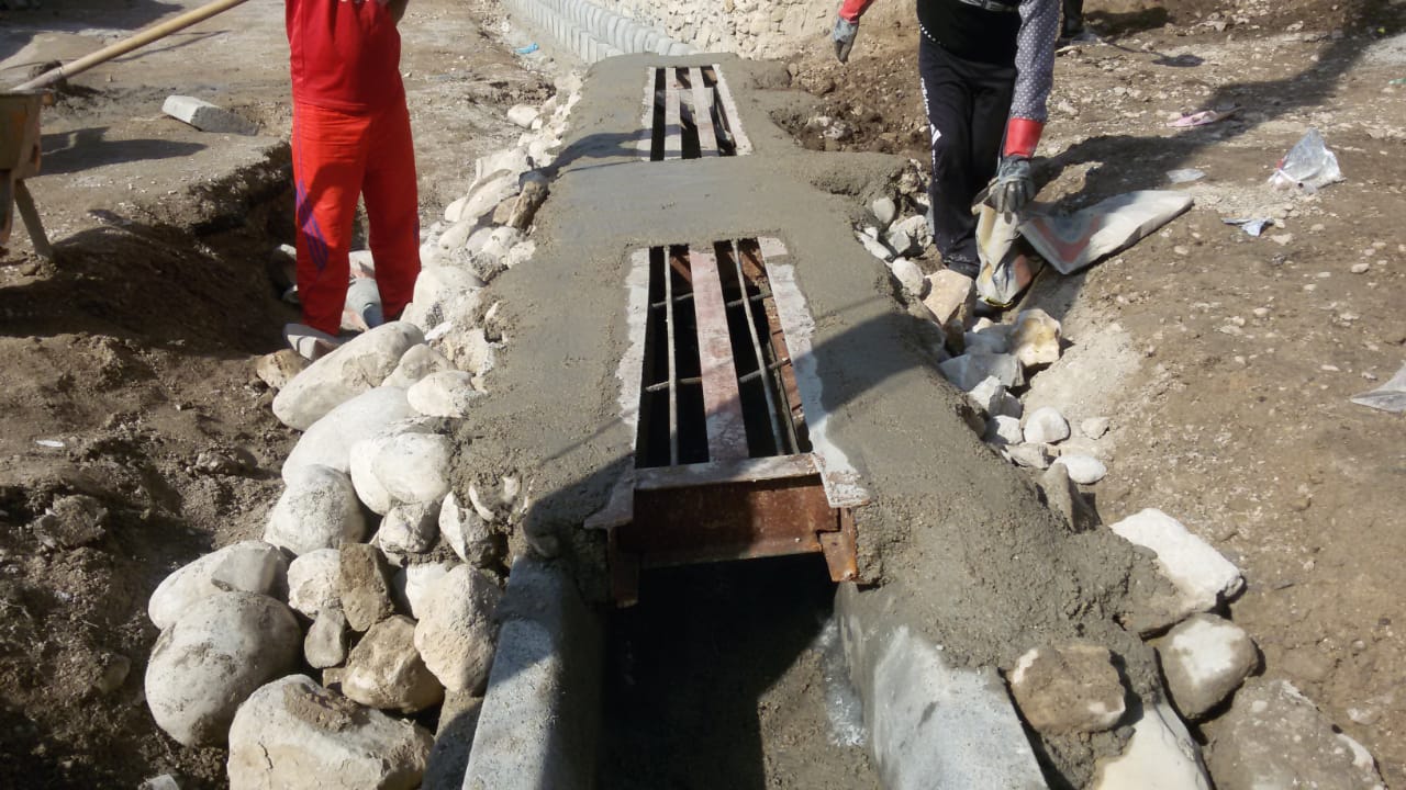 همراهی و مشارکت مردم و بنیاد علوی در محرویمت زدایی از روستای آبرزگه+تصاویر