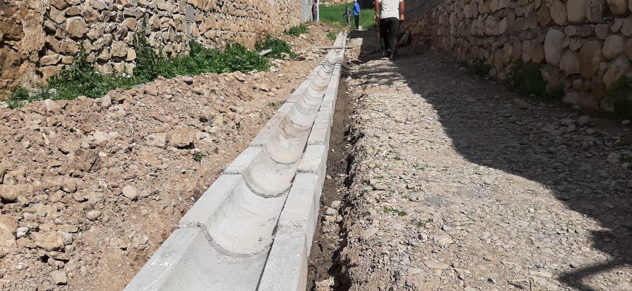 همراهی و مشارکت مردم و بنیاد علوی در محرویمت زدایی از روستای آبرزگه+تصاویر
