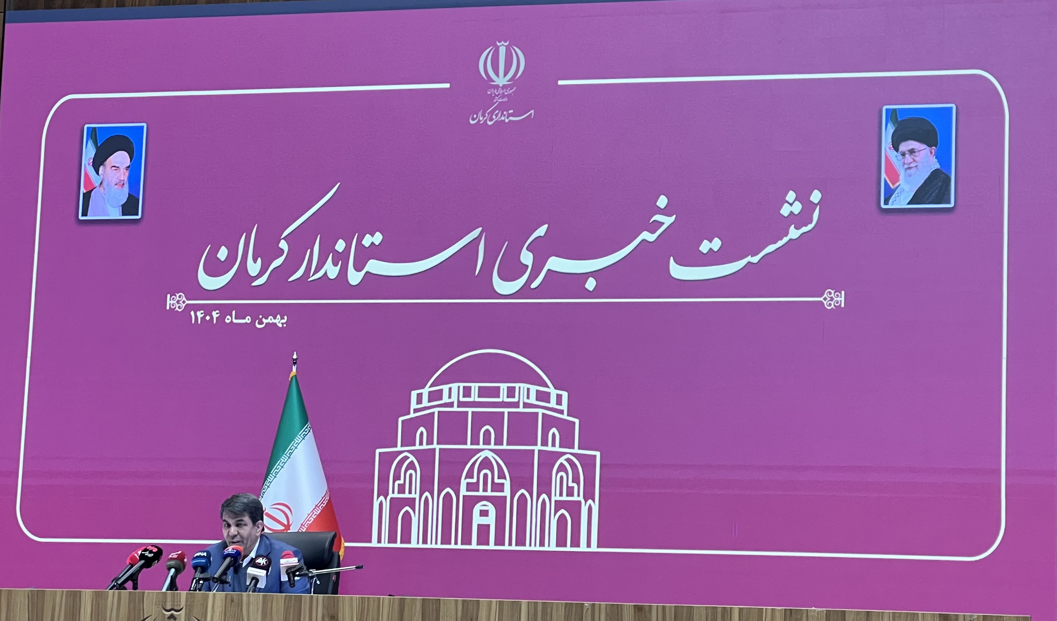 استاندار کرمان از افتتاح ۳۶۲ پروژه در دهه فجر خبر داد استاندار کرمان از افتتاح ۳۶۲ پروژه در دهه فجر خبر داد