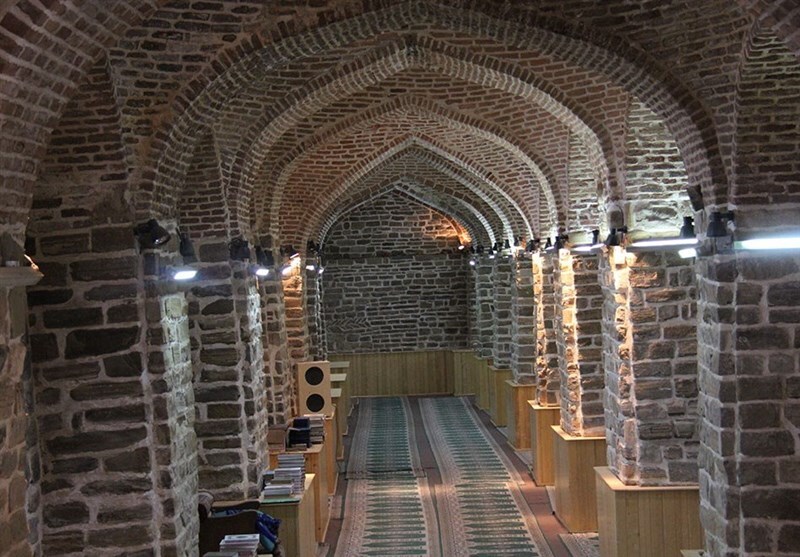 مسجد جامع ارومیه؛ بنای هزارساله‌ای که پشت دیوار‌های فراموشی مانده است