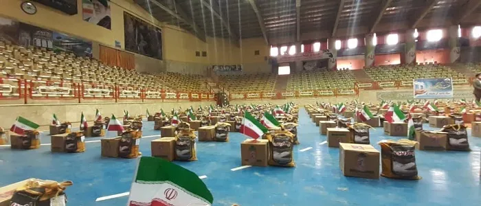 آغاز توزیع ۱۰ هزار بسته معیشتی توسط سپاه و بنیاد مستضعفان بین نیازمندان کرمانشاهی
