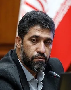 فرمانده سپاه کیش: رسانه‌ها در آگاهی بخشی برای برگزاری یک انتخابات پر شور نقش آفرینی کنند